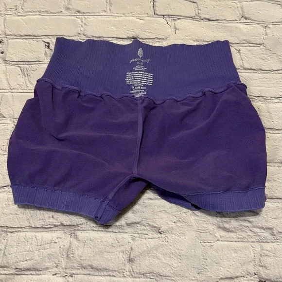 NWOT FP Movement Good Karma Running Shorts - Deep Sea - Size XL - Picture 14 of 16